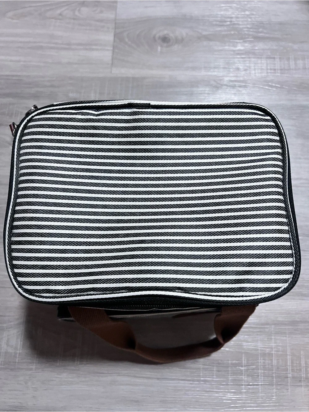 ✨Black & White Striped Lunch Box with Brown Accents